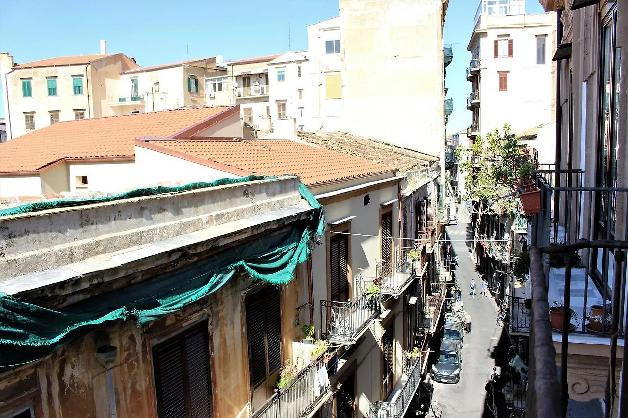 La Via Delle Biciclette Panzió Palermo